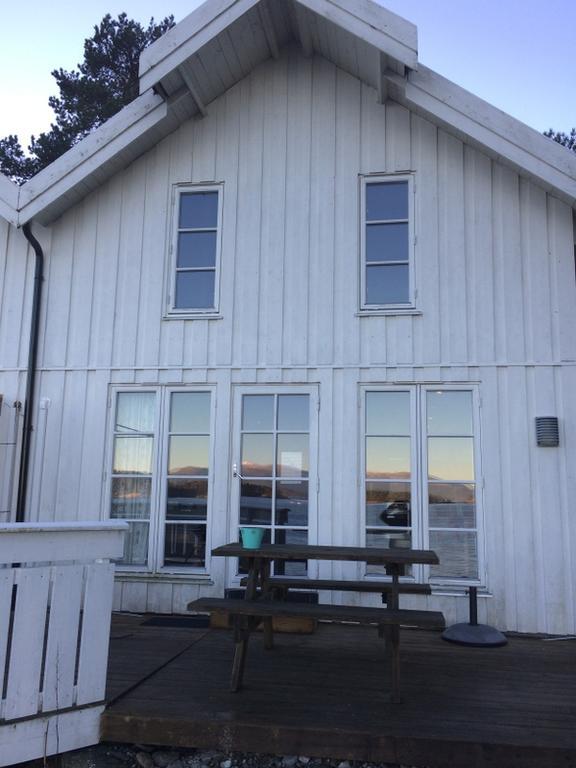 Sponavik Camping Hotel Stord Exterior foto